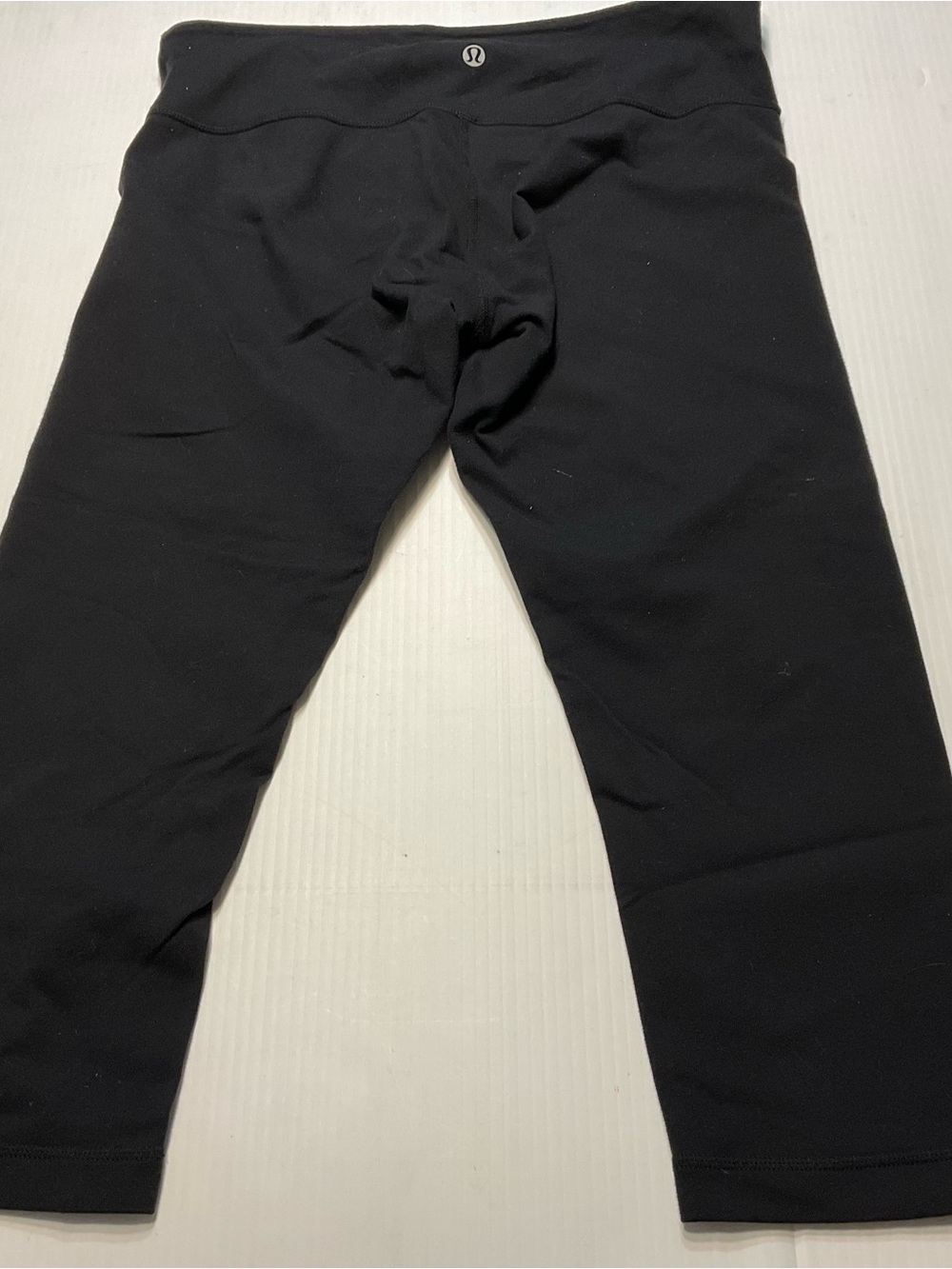 Lululemon Wunder Under Crop Legging Black Low Rise Womens Sz 8 - Picture 8 of 9
